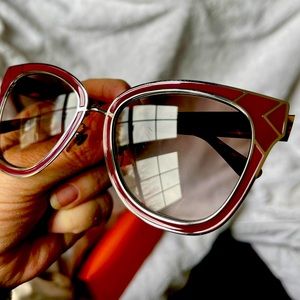Tory Burch Burgundy sunglasses